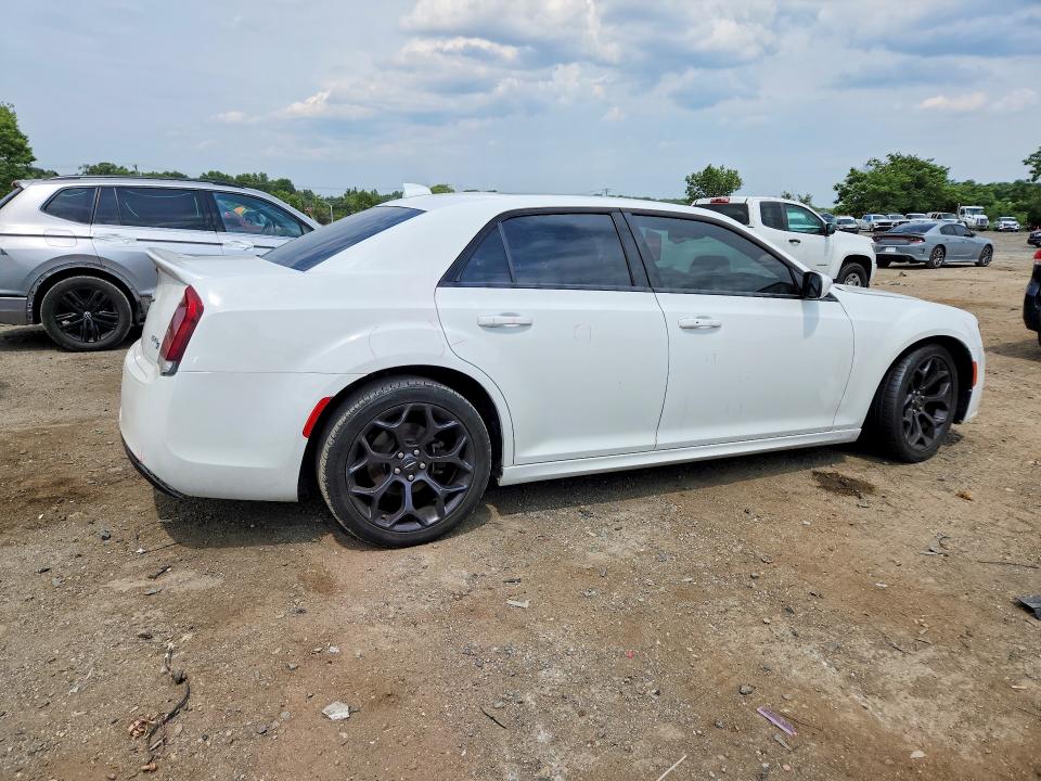 2020 Chrysler 300 მანქანა იყიდება აუქციონზე, vin: 2C3CCABT8LH187221, აუქციონის ნომერი: 57954036