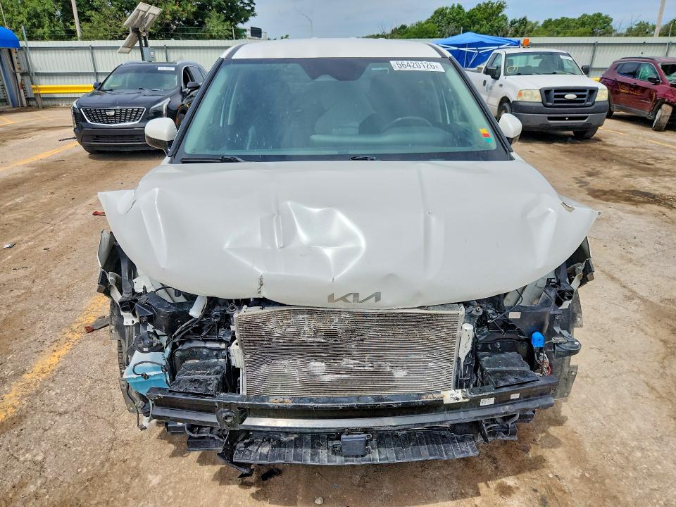 56420126 :رقم المزاد ، KNDNC5H37P6203063 vin ، 2023 Kia Carnival مزاد بيع