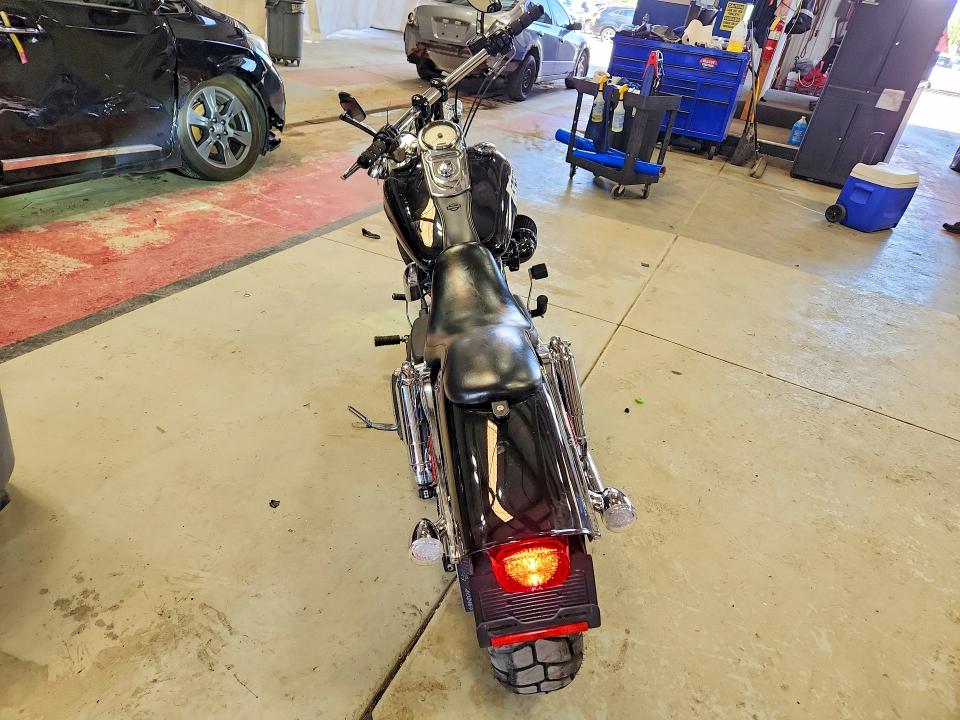 57659566 :رقم المزاد ، 1HD1GY414AC327839 vin ، 2010 Harley-davidson Fxdf مزاد بيع