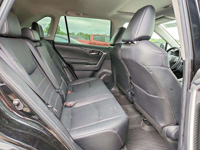 56313056 :رقم المزاد ، 2T3A1RFV3MC185026 vin ، 2021 Toyota Rav4 مزاد بيع
