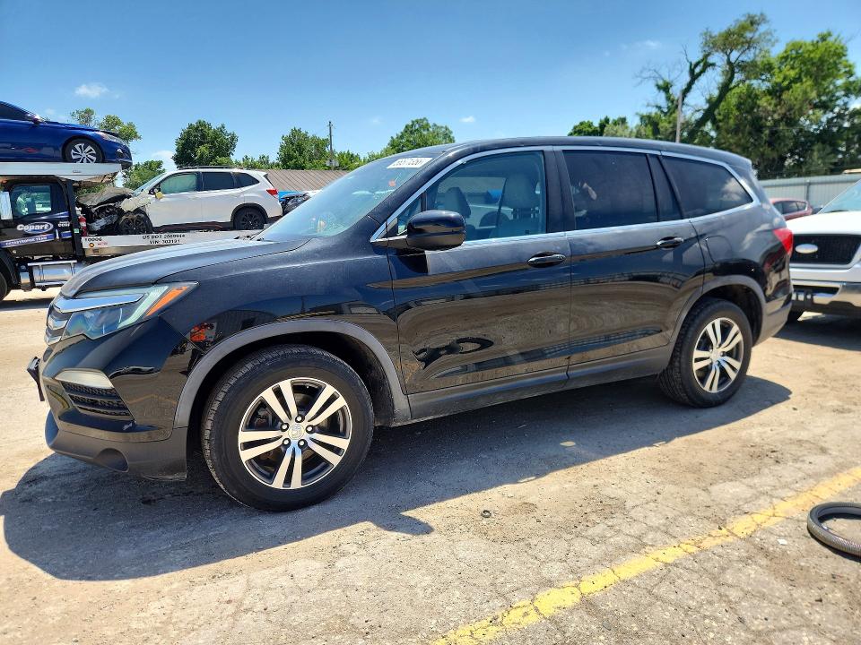 56571356 :رقم المزاد ، 5FNYF6H5XHB010505 vin ، 2017 Honda Pilot مزاد بيع