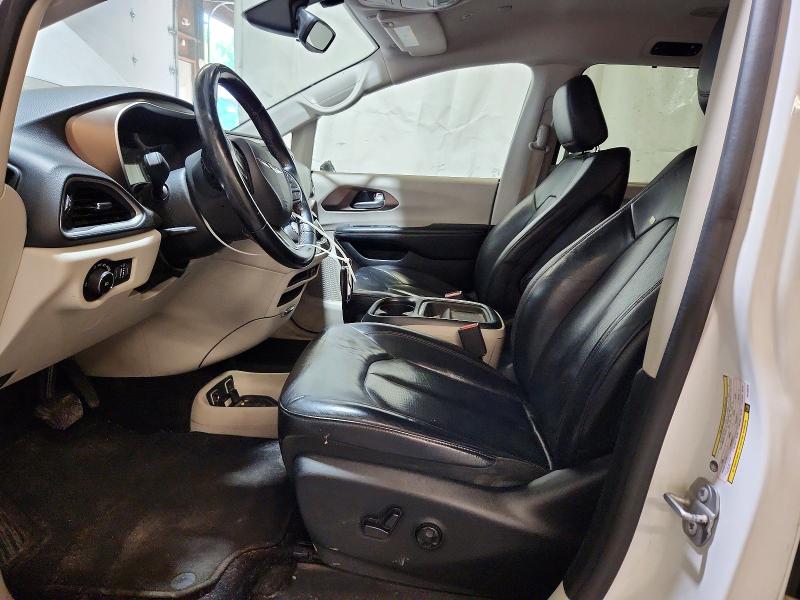 56458696 :رقم المزاد ، 2C4RC1BG7JR149379 vin ، 2018 Chrysler Pacifica مزاد بيع