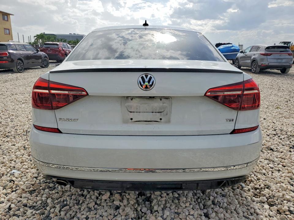2018 Volkswagen Passat მანქანა იყიდება აუქციონზე, vin: 1VWAA7A3XJC029473, აუქციონის ნომერი: 55789326