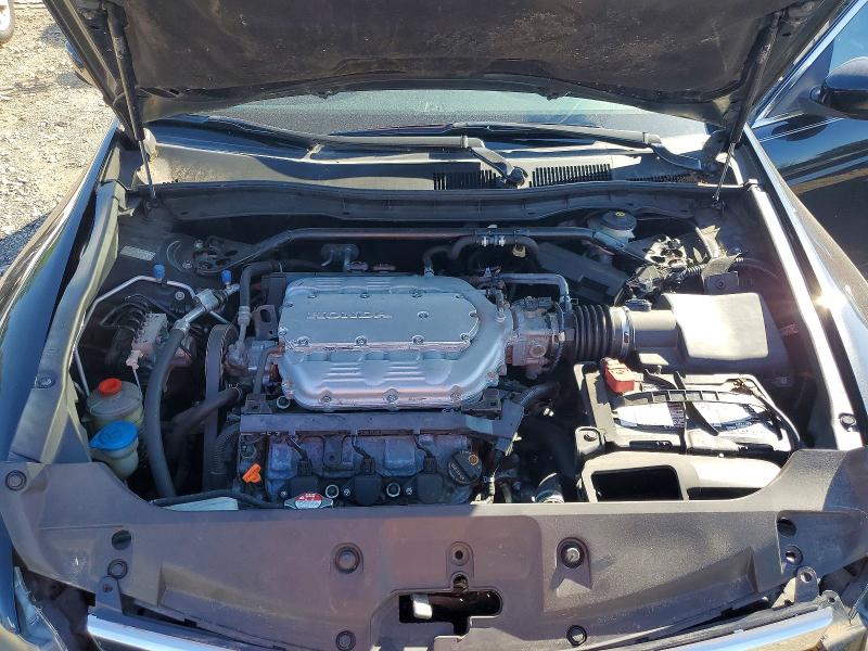 55309546 :رقم المزاد ، 1HGCP3F8XBA006801 vin ، 2011 Honda Accord مزاد بيع