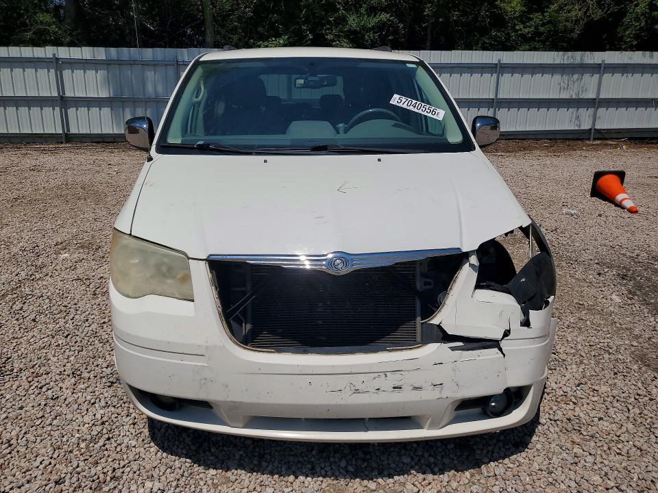 Продажа на аукционе авто 2010 Chrysler Town & Country, vin: 2A4RR5D19AR415395, номер лота: 57040556