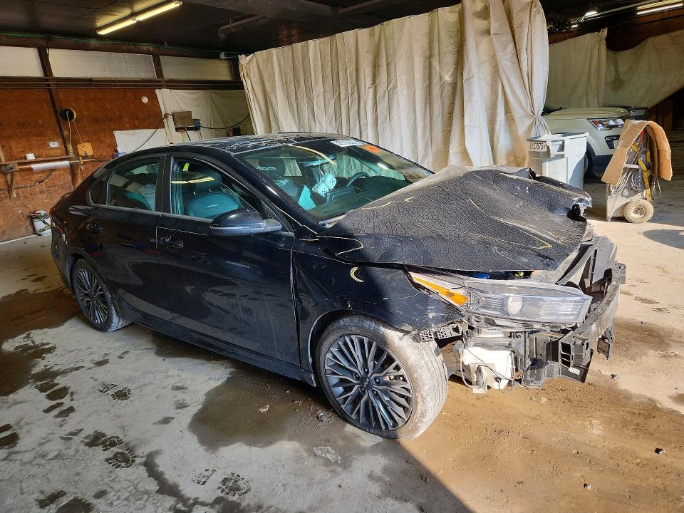 2024 Kia Forte მანქანა იყიდება აუქციონზე, vin: 3KPF54AD1RE811136, აუქციონის ნომერი: 56917236