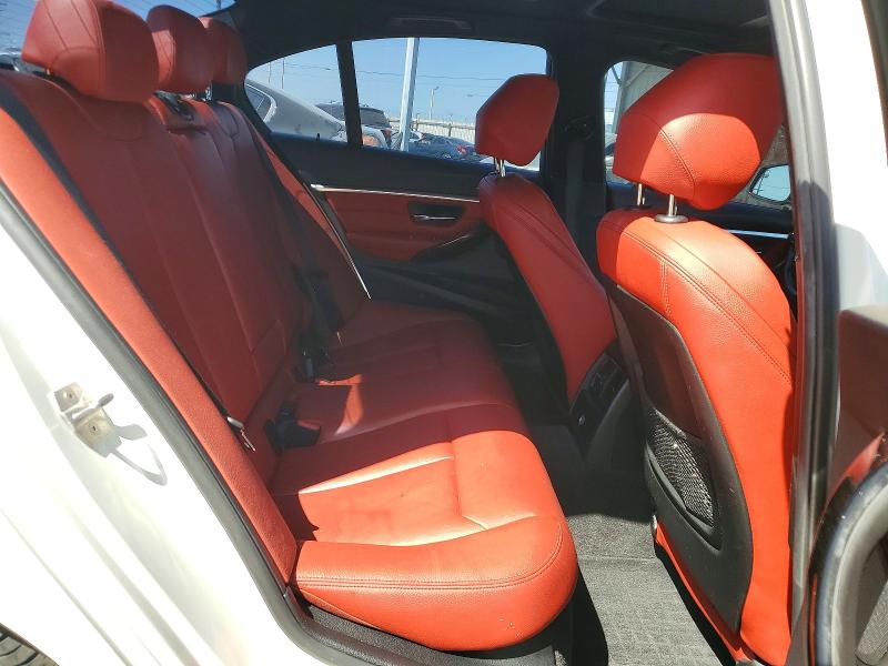 55808996 :رقم المزاد ، WBA8E1C56JA762677 vin ، 2018 Bmw 330e مزاد بيع