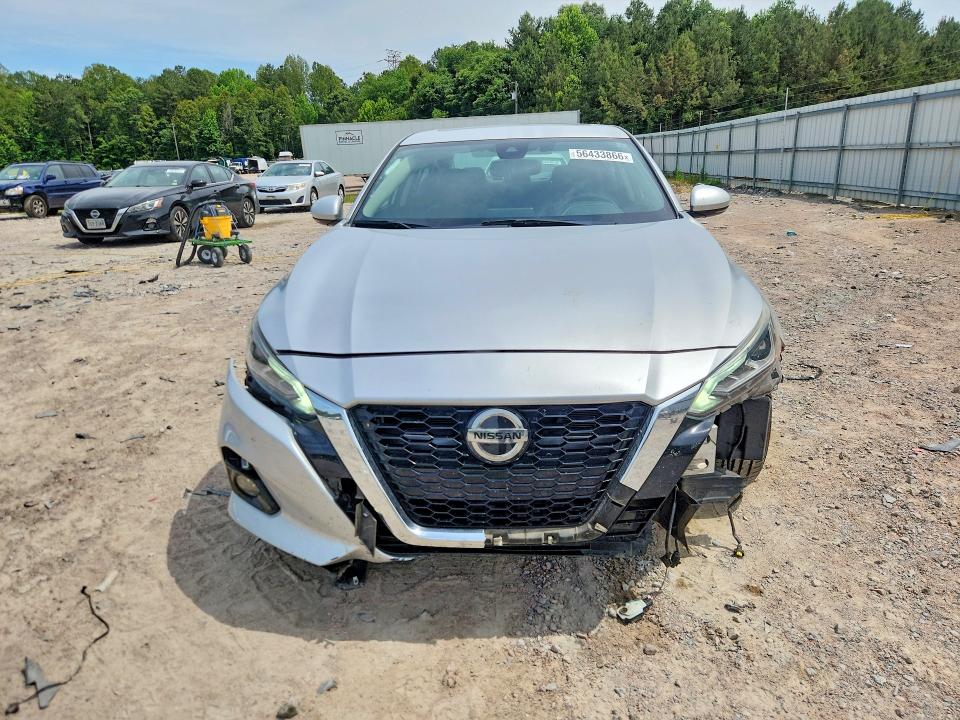 56433866 :رقم المزاد ، 1N4BL4DVXKC126211 vin ، 2019 Nissan Altima مزاد بيع