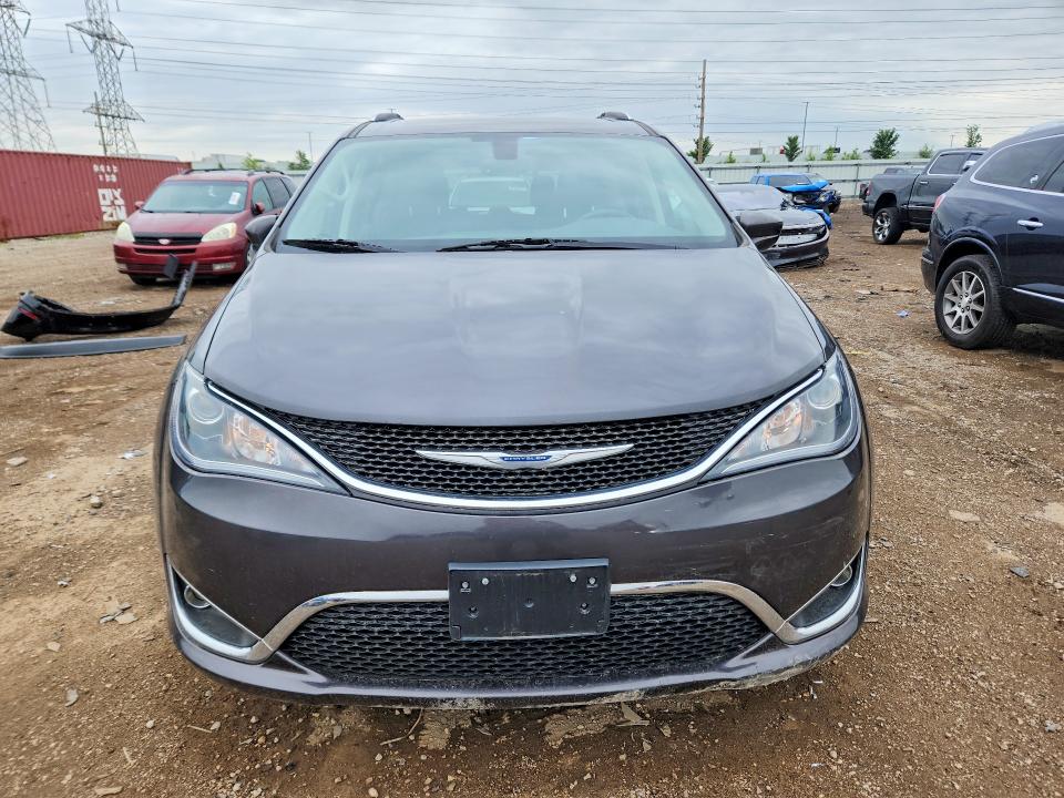55122056 :رقم المزاد ، 2C4RC1EG1JR257329 vin ، 2018 Chrysler Pacifica مزاد بيع