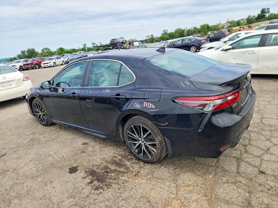 Продаж на аукціоні авто 2022 Toyota Camry, vin: 4T1G11BK7NU057873, номер лоту: 55754216