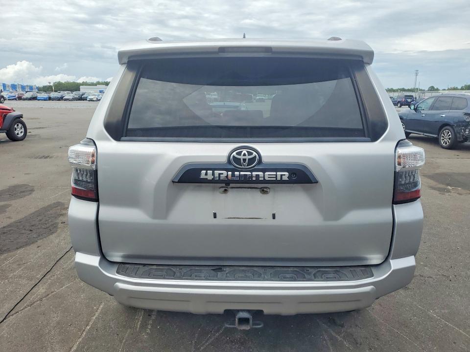 Продаж на аукціоні авто 2018 Toyota 4runner, vin: JTEBU5JR0J5566215, номер лоту: 57673616