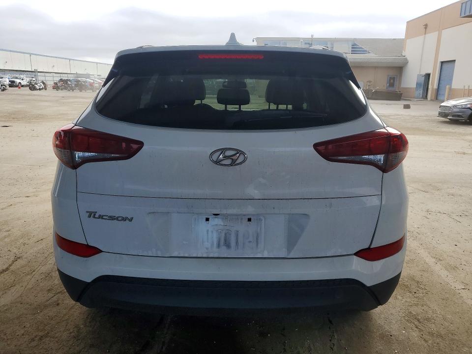 Продажа на аукционе авто 2018 Hyundai Tucson, vin: KM8J33A46JU816781, номер лота: 55880356