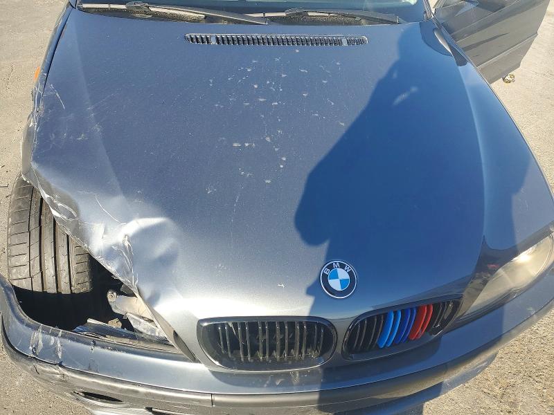 56431436 :رقم المزاد ، WBAEV53452KM02068 vin ، 2002 Bmw 330 مزاد بيع