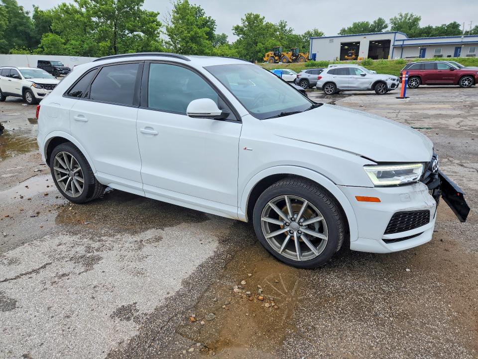 Продажа на аукционе авто 2018 Audi Q3, vin: WA1HCCFS2JR005664, номер лота: 58808886