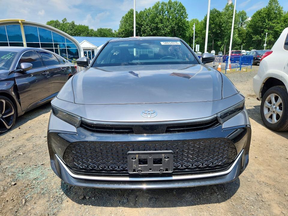 2023 Toyota Crown მანქანა იყიდება აუქციონზე, vin: JTDAAAAF8P3011444, აუქციონის ნომერი: 58654016