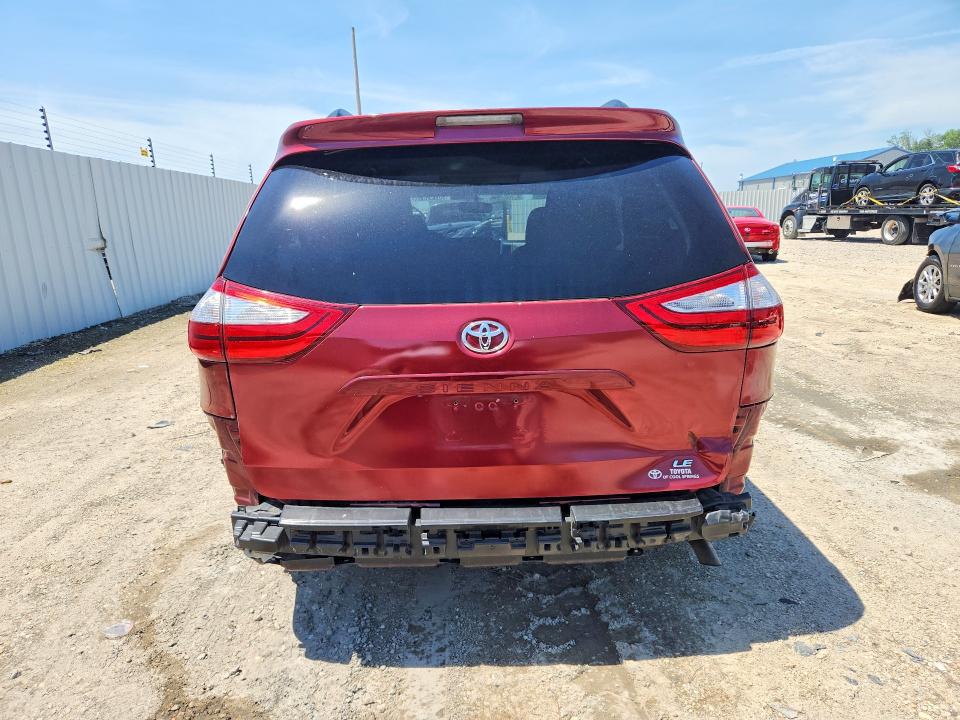 2017 Toyota Sienna მანქანა იყიდება აუქციონზე, vin: 5TDKZ3DCXHS799332, აუქციონის ნომერი: 58745816