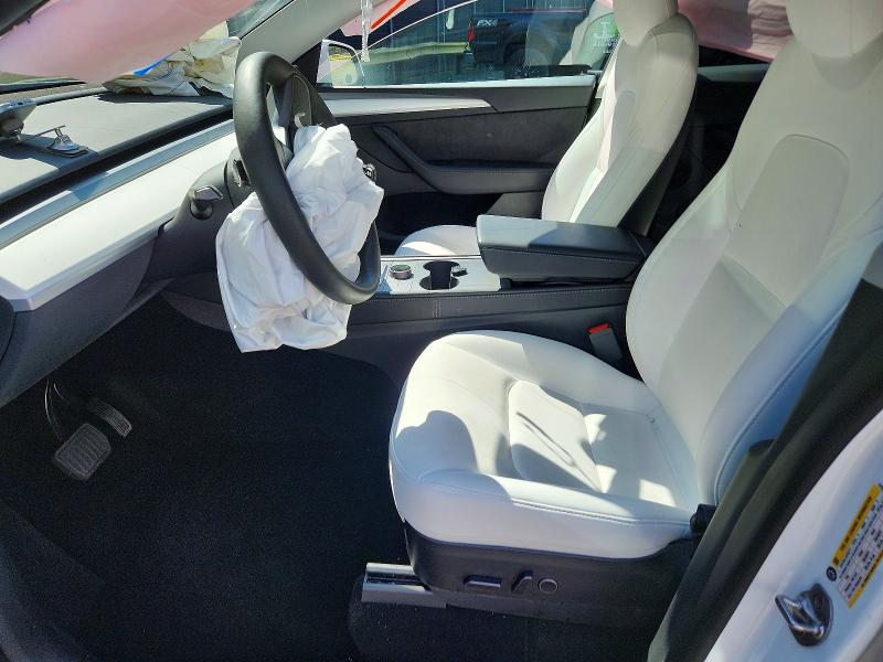 Продажа на аукционе авто 2023 Tesla Model Y, vin: 7SAYGDEE6PF672573, номер лота: 85995705