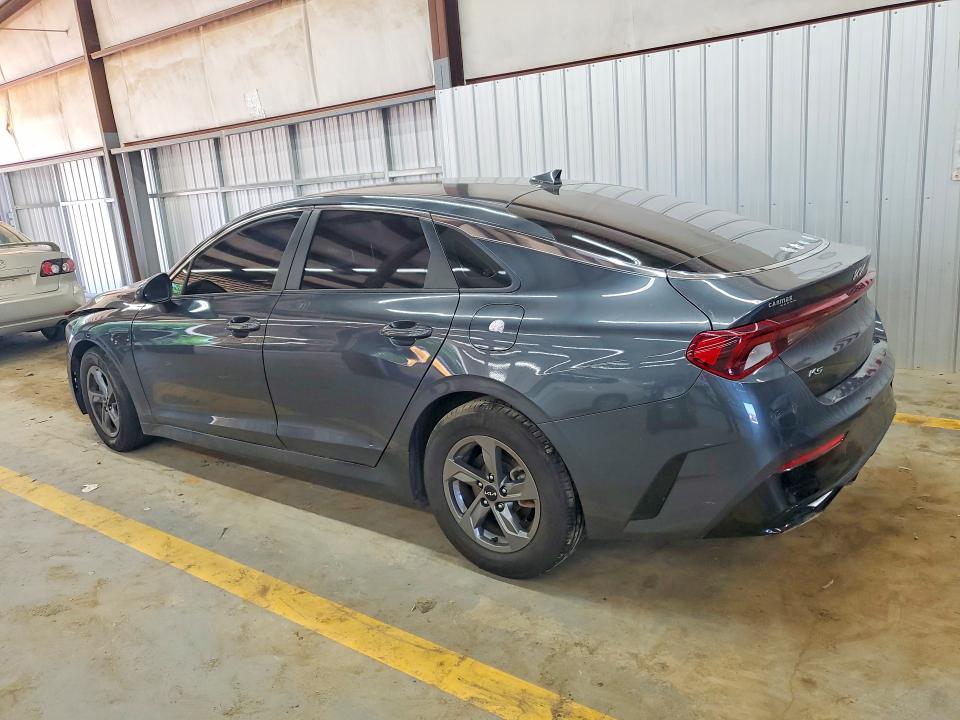 57625196 :رقم المزاد ، 5XXG14J22NG163645 vin ، 2022 Kia K5 مزاد بيع