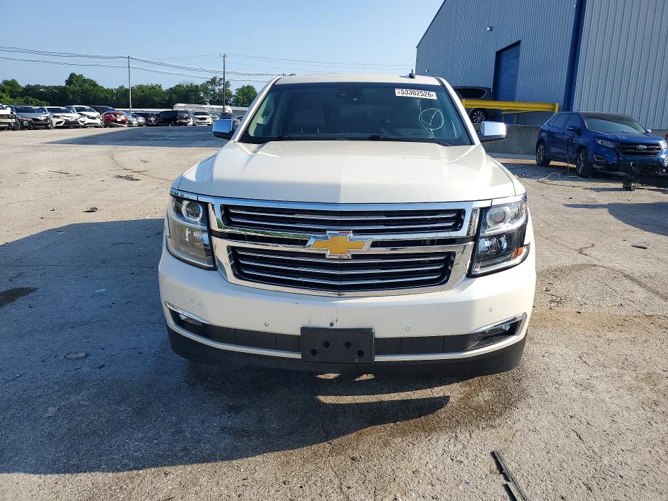 53302526 :رقم المزاد ، 1GNSKKKC0FR271562 vin ، 2015 Chevrolet Suburban مزاد بيع