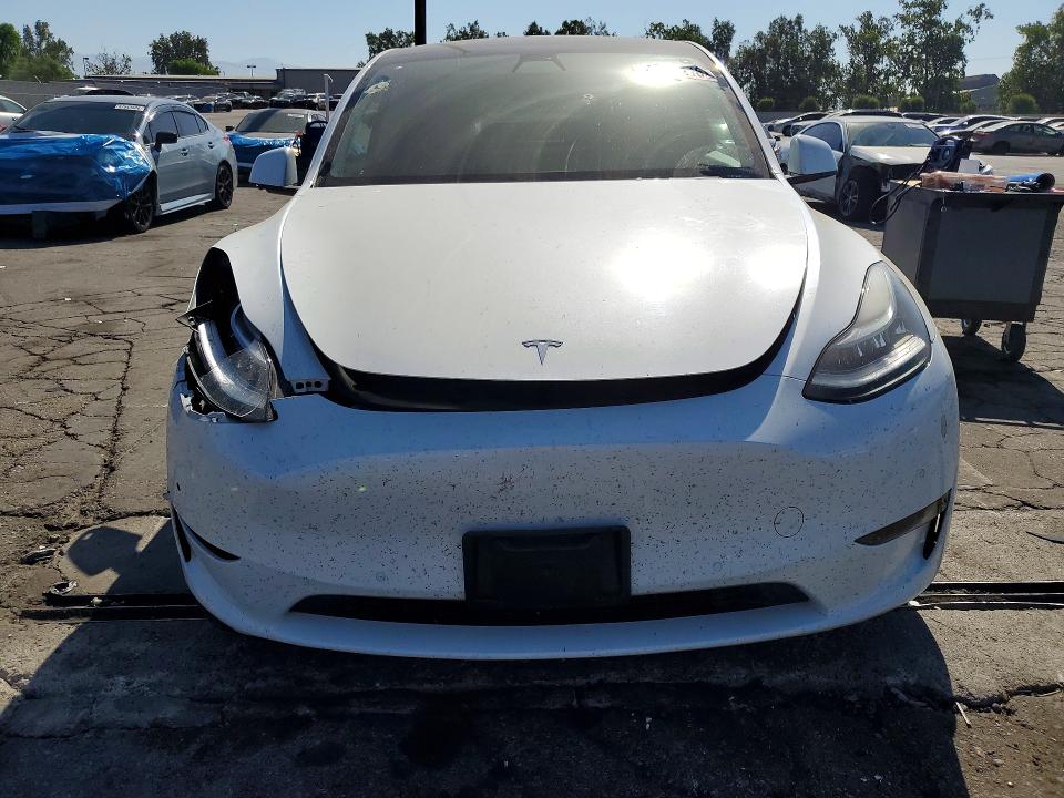 Продажа на аукционе авто 2021 Tesla Model Y, vin: 5YJYGDEE9MF102236, номер лота: 57260216