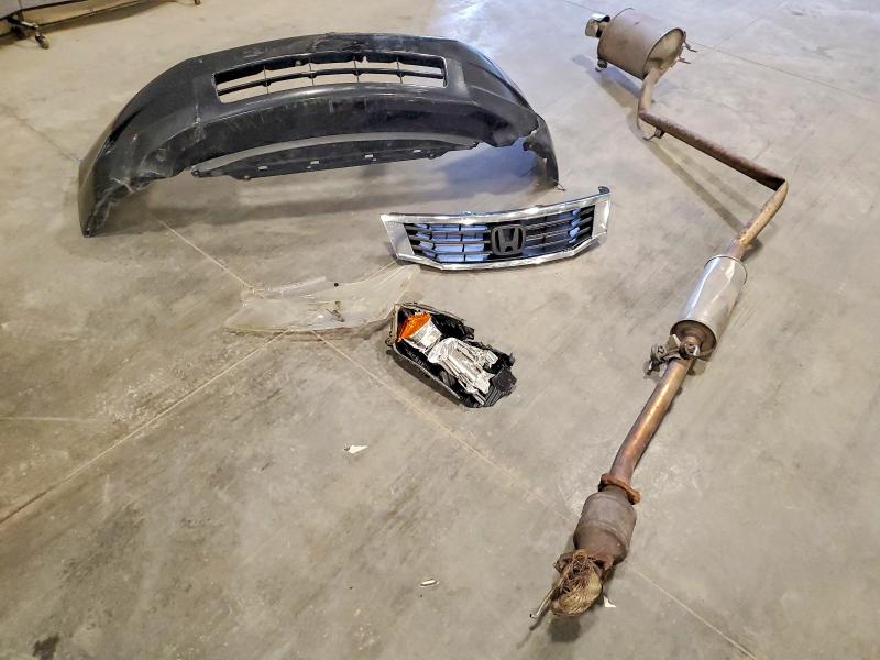 2010 Honda Accord მანქანა იყიდება აუქციონზე, vin: 1HGCP2F70AA021775, აუქციონის ნომერი: 57956516