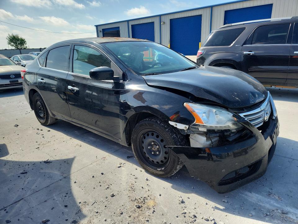 2015 Nissan Sentra მანქანა იყიდება აუქციონზე, vin: 3N1AB7AP7FY379583, აუქციონის ნომერი: 57833566