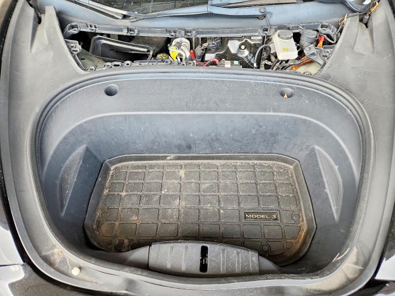 58781136 :رقم المزاد ، 5YJ3E1EB6NF264458 vin ، 2022 Tesla Model 3 مزاد بيع