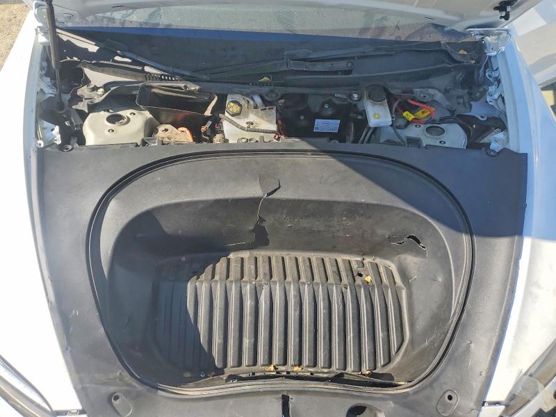 57853476 :رقم المزاد ، 5YJ3E1EAXSF914640 vin ، 2025 Tesla Model 3 مزاد بيع