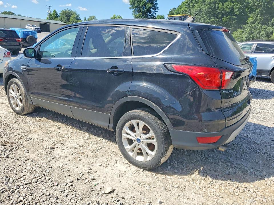 55996146 :رقم المزاد ، 1FMCU9GD7KUB09609 vin ، 2019 Ford Escape مزاد بيع