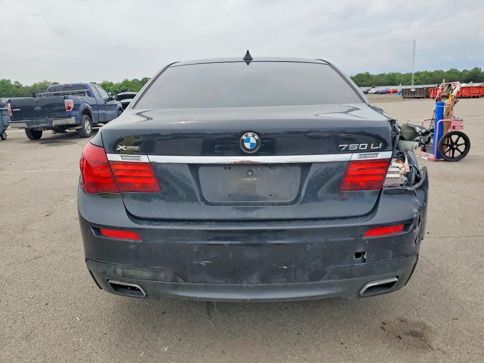 2013 Bmw 750 მანქანა იყიდება აუქციონზე, vin: WBAYF8C5XDD140107, აუქციონის ნომერი: 58438756