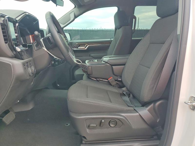 56120756 :رقم المزاد ، 3GCUKDE89SG255889 vin ، 2025 Chevrolet Silverado مزاد بيع
