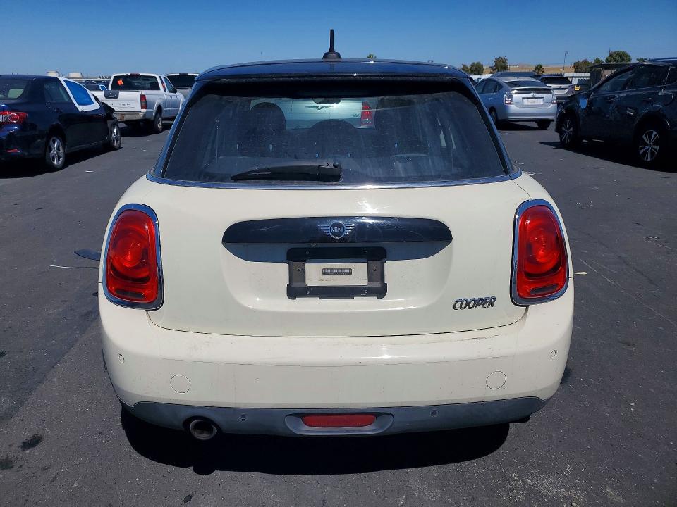 Продажа на аукционе авто 2019 Mini Cooper, vin: WMWXU1C52K2H74306, номер лота: 58287026