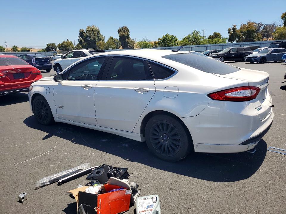 58114056 :رقم المزاد ، 3FA6P0PU0GR106690 vin ، 2016 Ford Fusion مزاد بيع