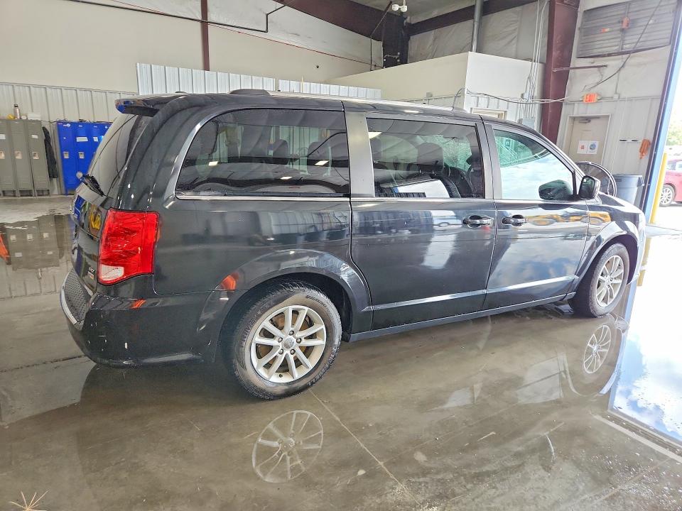 57770316 :رقم المزاد ، 2C4RDGCG9JR207653 vin ، 2018 Dodge Grand Caravan مزاد بيع