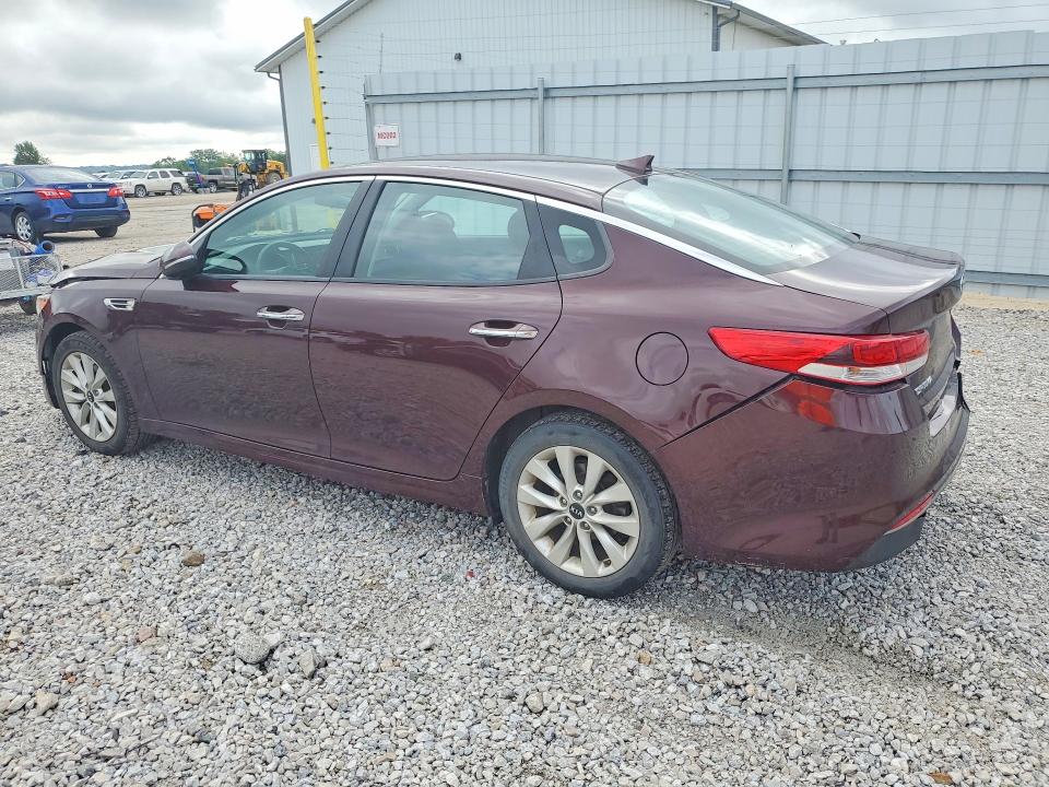 2017 Kia Optima მანქანა იყიდება აუქციონზე, vin: 5XXGT4L34HG155227, აუქციონის ნომერი: 55994656