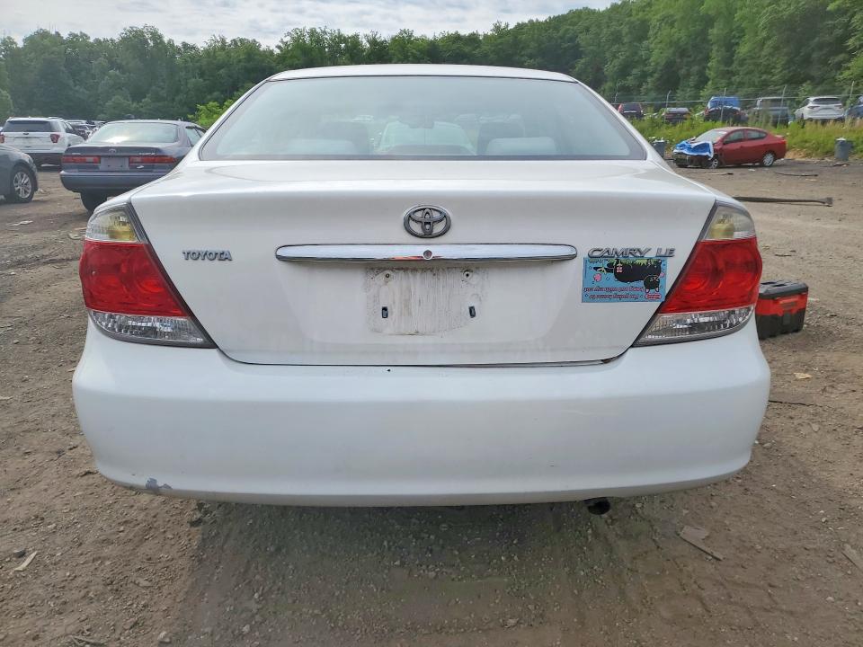 58089856 :رقم المزاد ، 4T1BE32K05U587533 vin ، 2005 Toyota Camry مزاد بيع