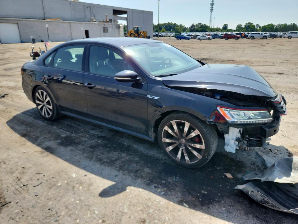 2018 Volkswagen Passat მანქანა იყიდება აუქციონზე, vin: 1VWJM7A30JC036939, აუქციონის ნომერი: 85972565