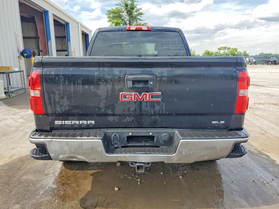 56161626 :رقم المزاد ، 3GTP1UEC1FG121209 vin ، 2015 Gmc Sierra مزاد بيع
