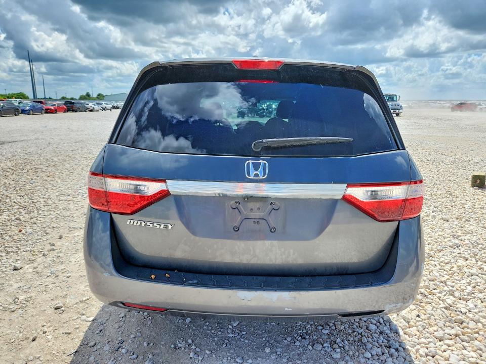 57386396 :رقم المزاد ، 5FNRL5H61DB023055 vin ، 2013 Honda Odyssey مزاد بيع