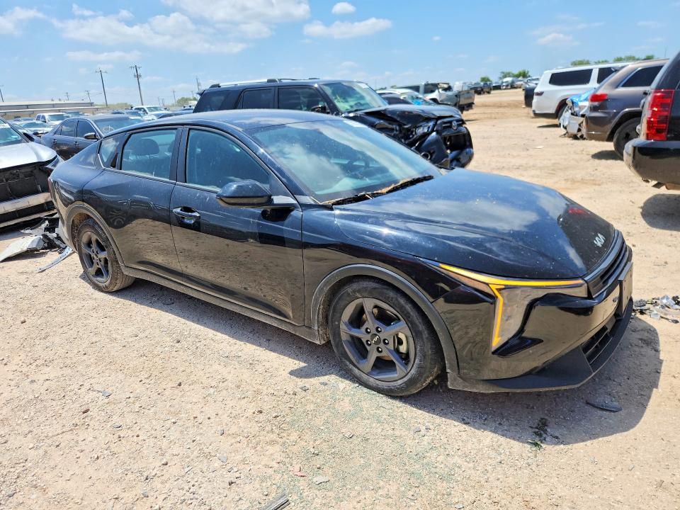 Продажа на аукционе авто 2025 Kia K4, vin: 3KPFT4DE7SE017984, номер лота: 57057666