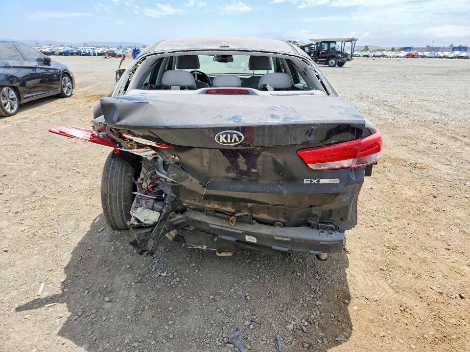 2017 Kia Optima Plug-in Hybrid მანქანა იყიდება აუქციონზე, vin: KNAGV4LD6H5014678, აუქციონის ნომერი: 57407686