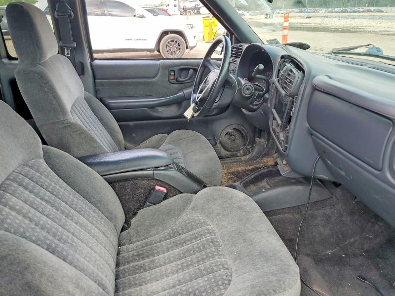 56029506 :رقم المزاد ، 1GCCS19W928110683 vin ، 2002 Chevrolet S Truck مزاد بيع