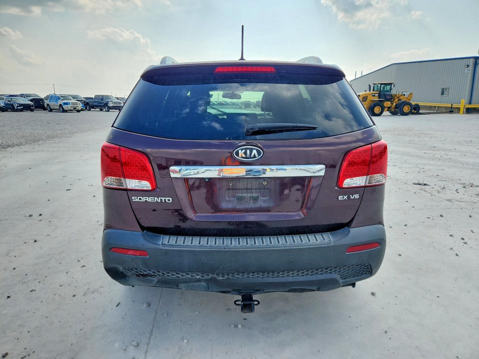 2012 Kia Sorento მანქანა იყიდება აუქციონზე, vin: 5XYKU4A20CG201674, აუქციონის ნომერი: 58321556