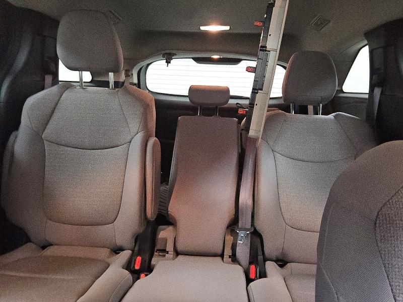 Продаж на аукціоні авто 2025 Toyota Sienna, vin: 5TDKSKFC2SS177665, номер лоту: 57337676
