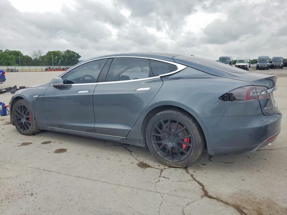 Продаж на аукціоні авто 2014 Tesla Model S, vin: 5YJSA1H12EFP28985, номер лоту: 56643726