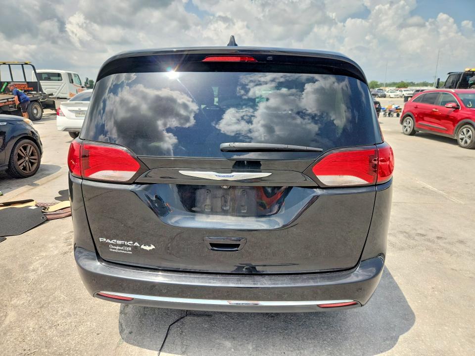 58919736 :رقم المزاد ، 2C4RC1FG7LR148004 vin ، 2020 Chrysler Pacifica مزاد بيع