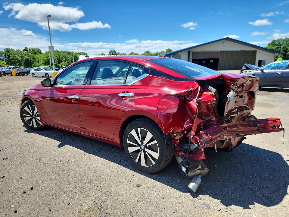 57379746 :رقم المزاد ، 1N4BL4EV3NN423666 vin ، 2022 Nissan Altima مزاد بيع