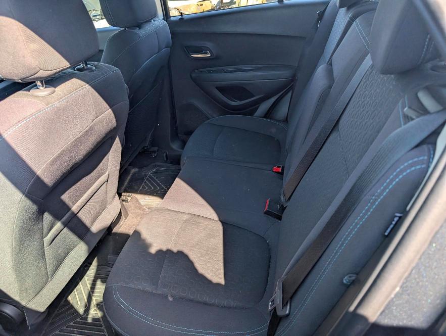 56040196 :رقم المزاد ، 3GNCJKSB8FL173000 vin ، 2015 Chevrolet Trax مزاد بيع