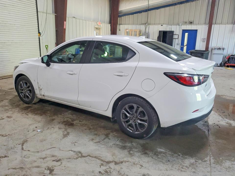 57139446 :رقم المزاد ، 3MYDLBYV1KY524353 vin ، 2019 Toyota Yaris مزاد بيع