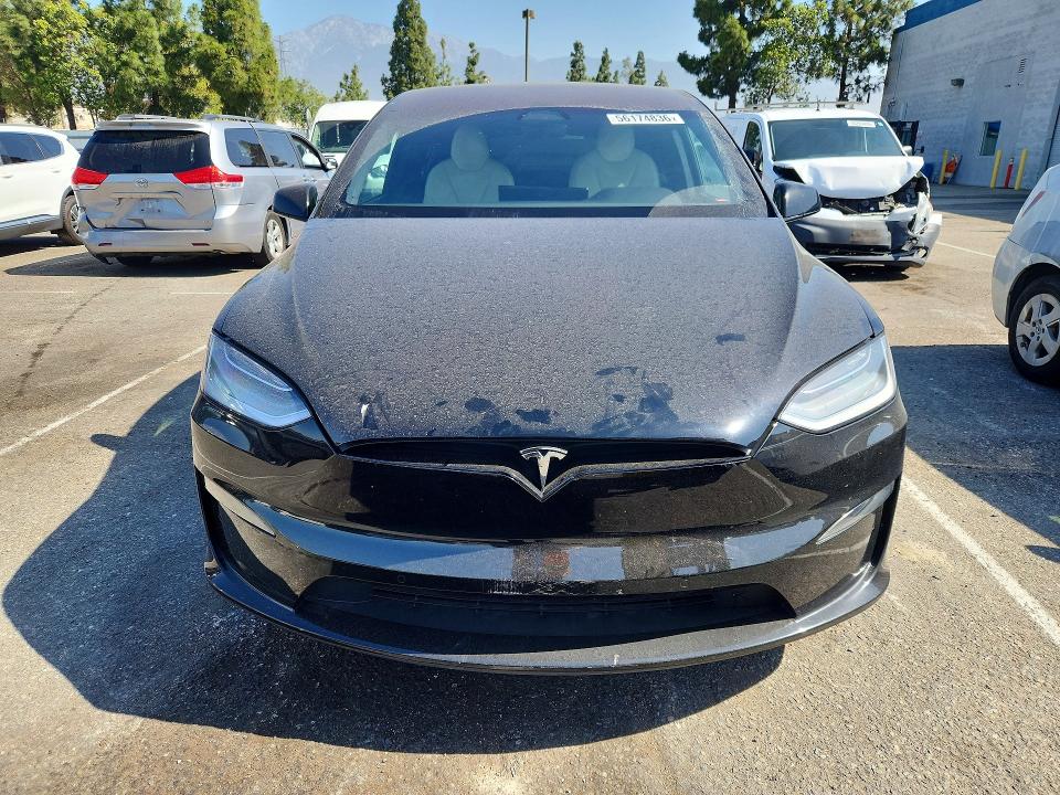 Продажа на аукционе авто 2022 Tesla Model X, vin: 7SAXCBE52NF361487, номер лота: 56174836